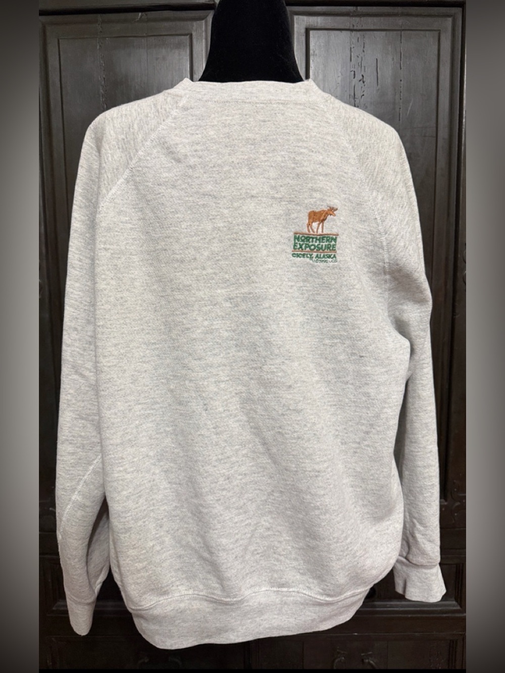 Tultex Northern Exposure unisex Gray Navy Sweatshirt- size XLarge